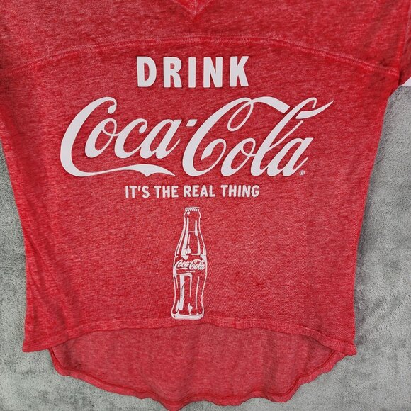 Junior's Red Coca-Cola V-Neck Sheer Shirt Hi Lo V Neck Short Sleeve L (11-13) - Picture 4 of 12